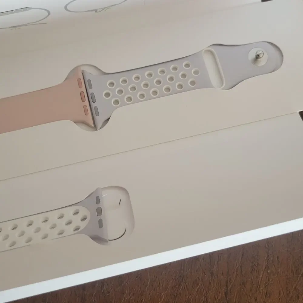 Apple Watch Sport Band 38mm Pink Sand New open box Part MNJ02AM/A